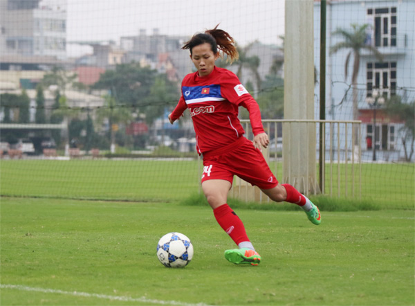 10 nữ cầu thủ được đề cử danh hiệu Quả bóng vàng Việt Nam 2019 - Ảnh 2.