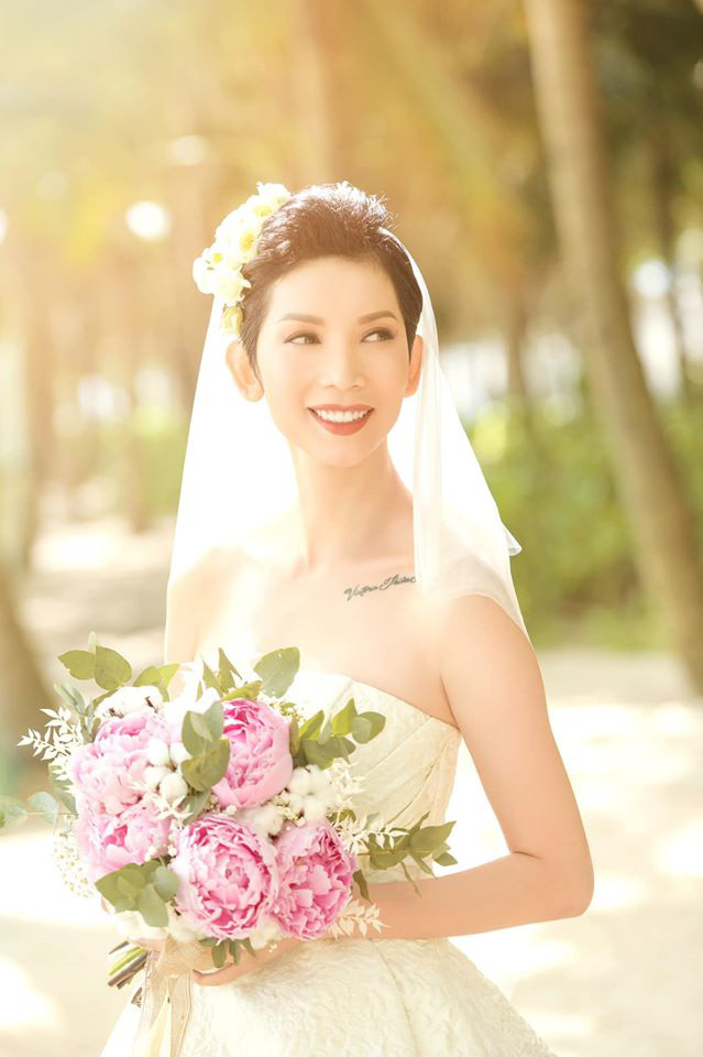 Cựu siêu mẫu Xuân Lan bất ngờ làm lễ cưới - Ảnh 4.