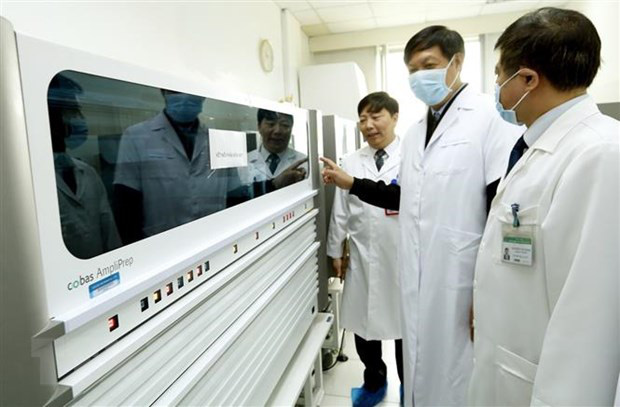 Việt Nam chưa ghi nhận trường hợp mắc viêm phổi cấp do nCoV - Ảnh 1.