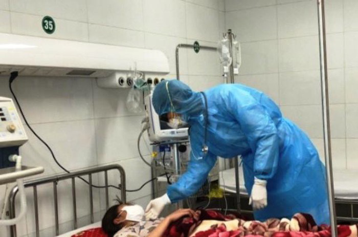 Nữ bệnh nhân quê huyện Yên Định đang được cách ly điều trị tại BV Đa khoa tỉnh Thanh Hóa do nghi nhiễm virus corona