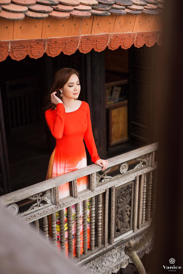 Người đẹp Miss Photo Trân Chân nổi bật với áo dài du Xuân - Ảnh 3.
