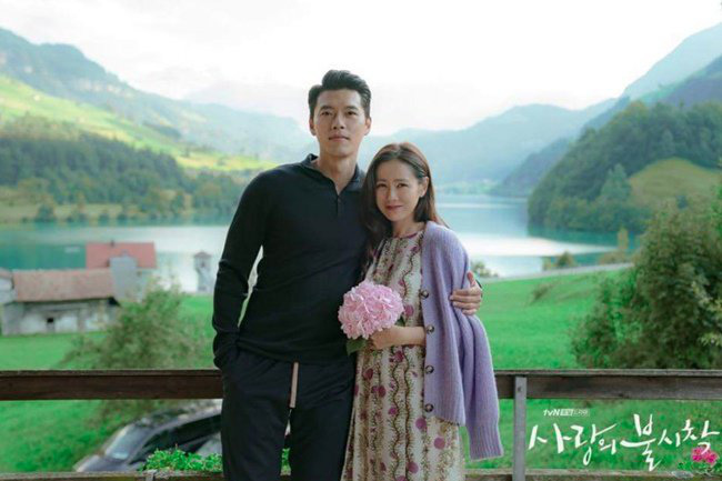 Kết &quot;Hạ Cánh Nơi Anh&quot; chưa được tiết lộ: Son Ye Jin lộ bụng bầu sắp sinh với Hyun Bin - Ảnh 4.