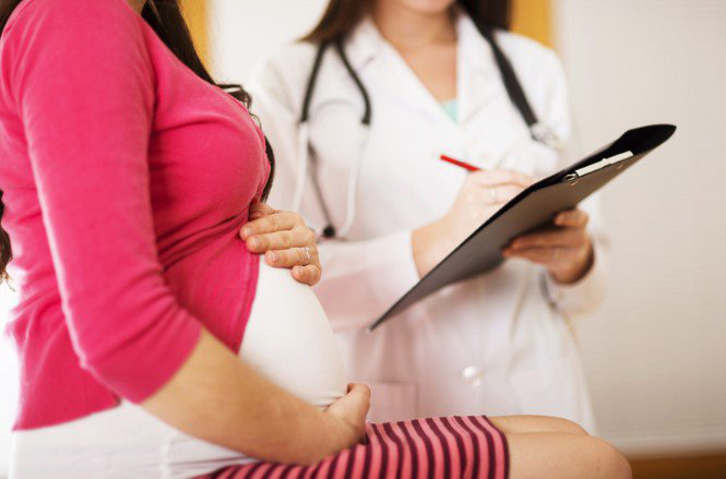 Thời điểm tốt nhất để xét nghiệm tiểu đường thai kỳ và các loại xét nghiệm cần làm - Ảnh 1.
