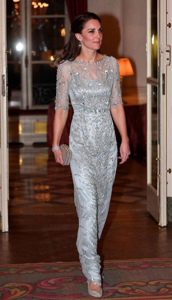 Công nương Kate Middleton giữ vững thương hiệu biểu tượng thời trang đình đám của Hoàng gia Anh - Ảnh 6.