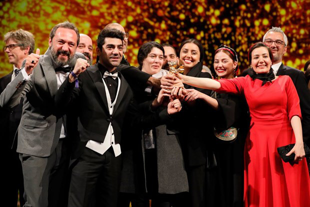 Phim Iran giành Gấu Vàng của Liên hoan Phim quốc tế Berlin - Ảnh 1.