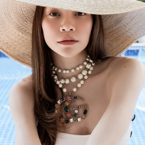Hồ Ngọc Hà khởi động mùa hè rực rỡ với những mẫu bikini quyến rũ, gợi cảm - Ảnh 9.