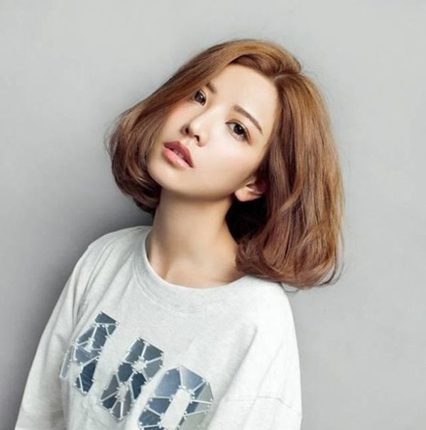 Top 10 kiểu tóc ngắn Hàn Quốc đẹp hợp với mọi khuôn mặt năm 2020 - Ảnh 1.