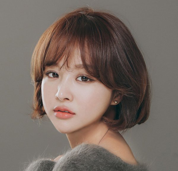 Top 10 kiểu tóc ngắn Hàn Quốc đẹp hợp với mọi khuôn mặt năm 2020 - Ảnh 2.
