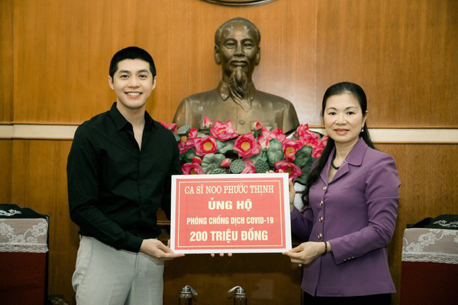 Noo Phước Thịnh góp 200 triệu đồng, Đông Nhi ủng hộ 40.000 vật dụng y tế chống dịch COVID-19 - Ảnh 3.