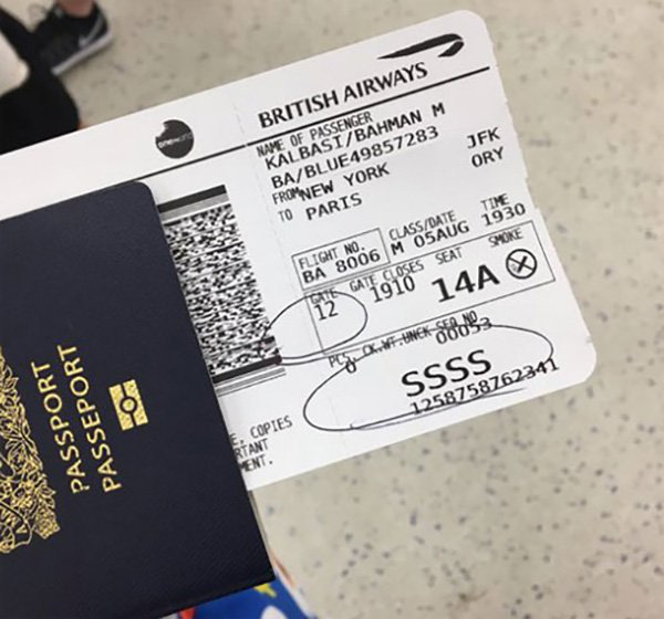 8 vật dụng nhất định phải có trong hành lý xách tay trên mọi hành trình - Ảnh 1.