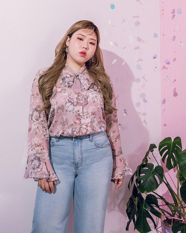 Gợi ý loạt công thức phối áo blouse đẹp, chị em tha hồ diện đi làm, đi chơi - Ảnh 5.