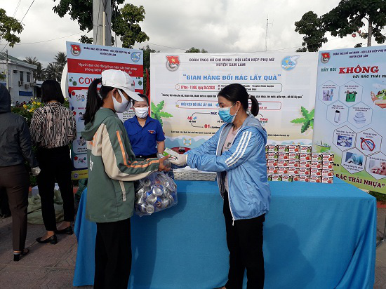 Hội LHPN Khánh Hòa: Phát huy vai trò của phụ nữ trong xây dựng nông thôn mới   - Ảnh 2.