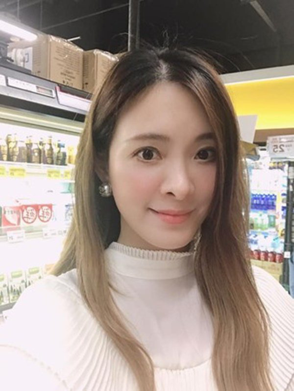 Vợ qua đời sau khi liệt nửa người chỉ còn 30kg, sao nam Cbiz vẫn "lòng đau như cắt" - Ảnh 3.