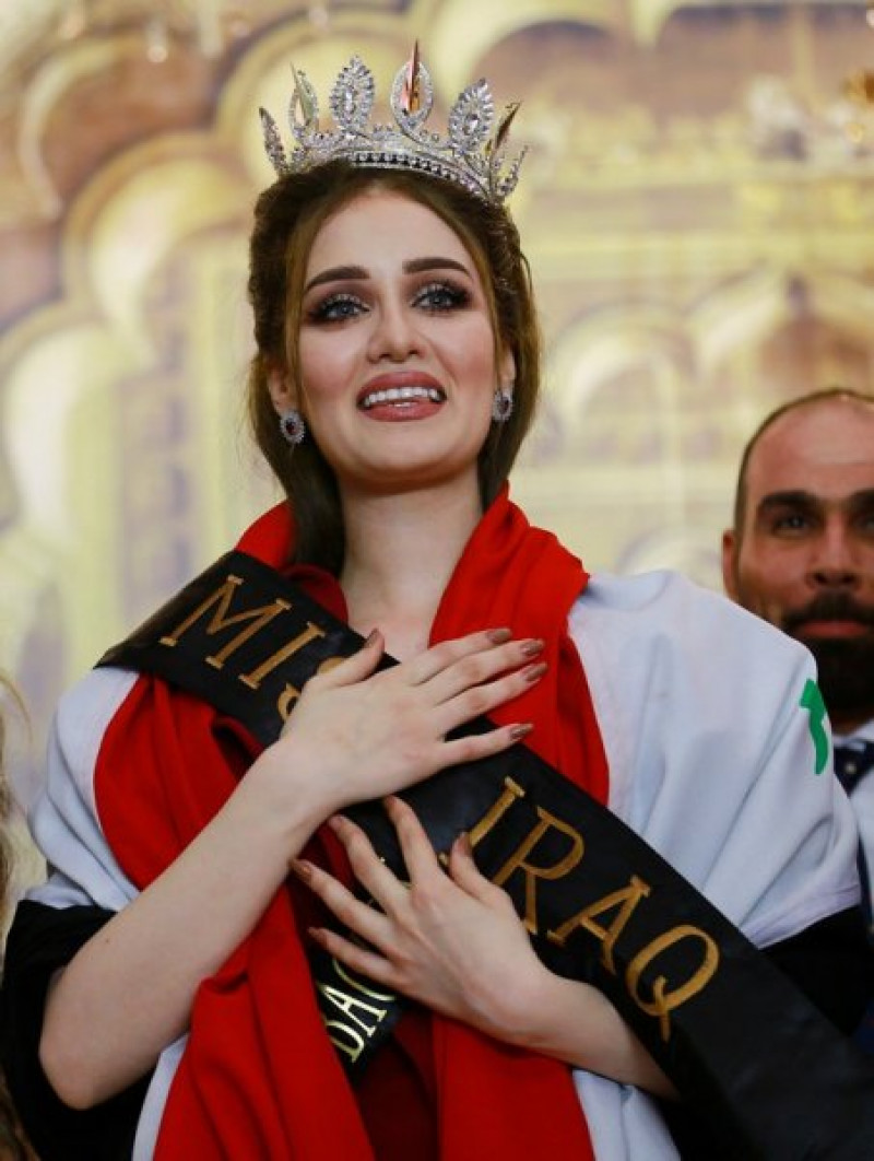 Hiện tại cô làm việc cho một công ty bảo hiểm ở Baghdad. Với kết quả này, Viyan Amir Nuri chính thức trở thành đại diện Iraq tại đấu trường Hoa hậu Thế giới và Hoa hậu Hoàn vũ năm nay.