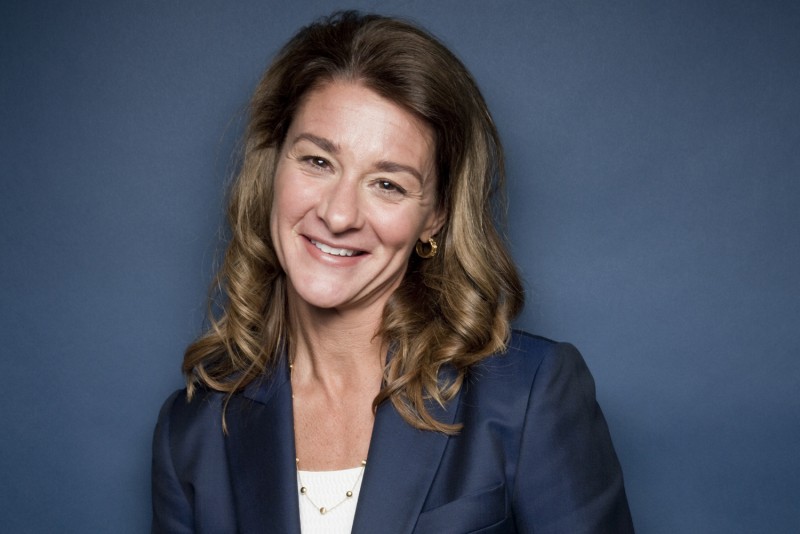 Nhà từ thiện Melinda Gates: “Nếu bạn thành công, nó là bởi vì ở một nơi nào đó, đôi khi, một người nào đó cho bạn một cuộc sống hoặc một ý tưởng giúp bạn đi đúng hướng. Hãy nhớ rằng bạn đang mắc nợ cuộc sống cho đến khi bạn giúp người kém may mắn hơn, giống như cách mà bạn được giúp đỡ vậy”. 