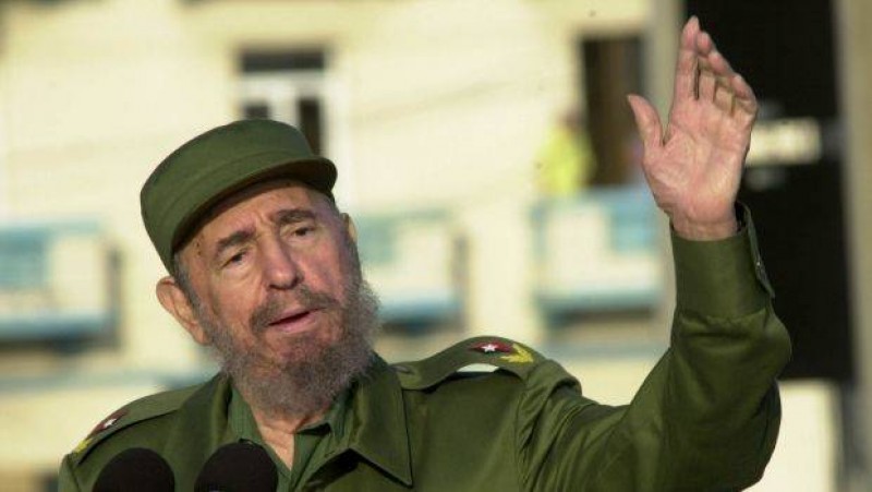 Đối mặt với nhiều âm mưu ám sát nhất: Sinh thời, lãnh tụ Fidel Castro tuyên bố mình đã sống sót qua ít nhất  634 vụ ám sát, chủ yếu là âm mưu của Cơ quan Tình báo Trung ương Hoa Kỳ. Ông cho biết, họ âm mưu ám sát ông bằng rất nhiều hình thức, từ bỏ thuốc độc vào nước uống, xì gà độc, tẩm hóa chất độc vào đồ dùng, thậm chí là cố gắng làm rụng râu để bôi nhọ hình ảnh của ông.