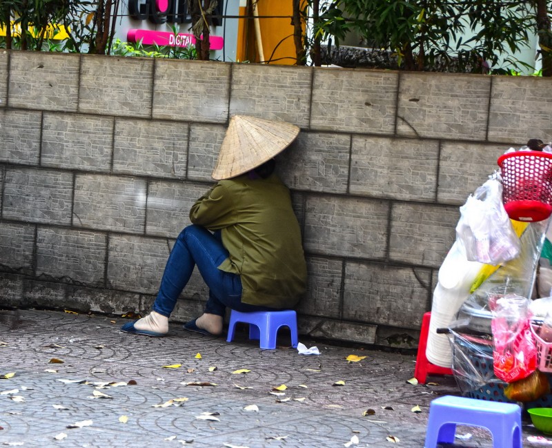 Chiếc nón là là 