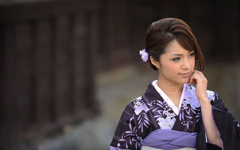 Phụ nữ Nhật Bản được coi là một trong những người đẹp và thanh lịch nhất trên thế giới. Ở tuổi 30, họ trông giống như 18 tuổi, lúc 40 tuổi giống như 25 tuổi, và tuổi thọ trung bình của họ cũng cao nhất thế giới (Ảnh: Internet).