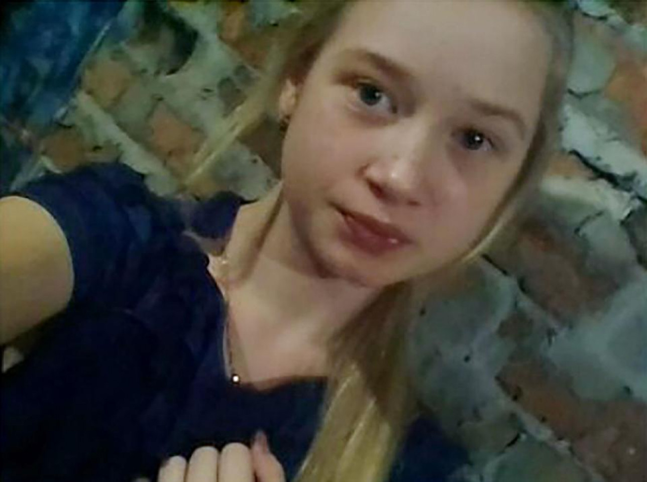 Veronika Ponushkova (11 tuổi) cũng nằm trong số những trẻ em mất tích. 