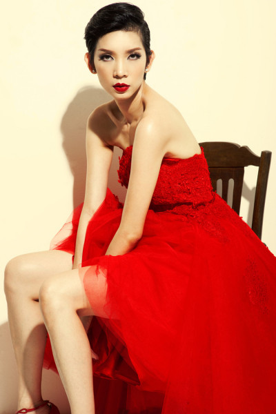Sau Miss Photo 2002, Xuân Lan tiếp tục chinh phục nhiều sân chơi nhan sắc và thời trang khác, trở thành một trong những siêu mẫu hàng đầu Việt Nam. Cô được mệnh danh là “Biểu tượng thời trang Việt Nam”, “Kate Moss Việt Nam”...