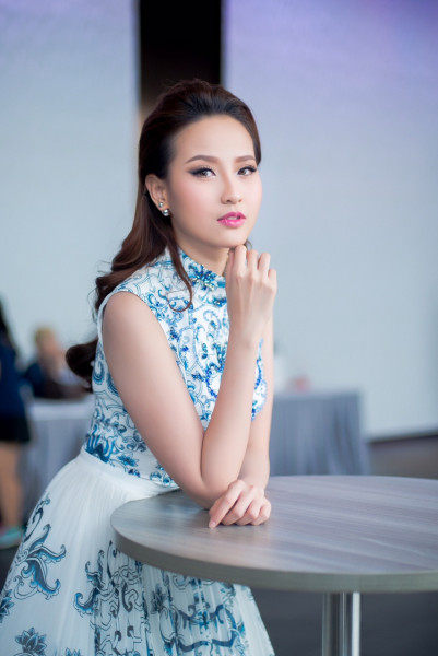 Trong vòng 1 năm qua, Khánh Ngân đã liên tục gặt hái thành công, cuộc thi The Face đã giúp cô nổi bật và trở thành cái tên đáng chú ý trong làng giải trí Việt. 