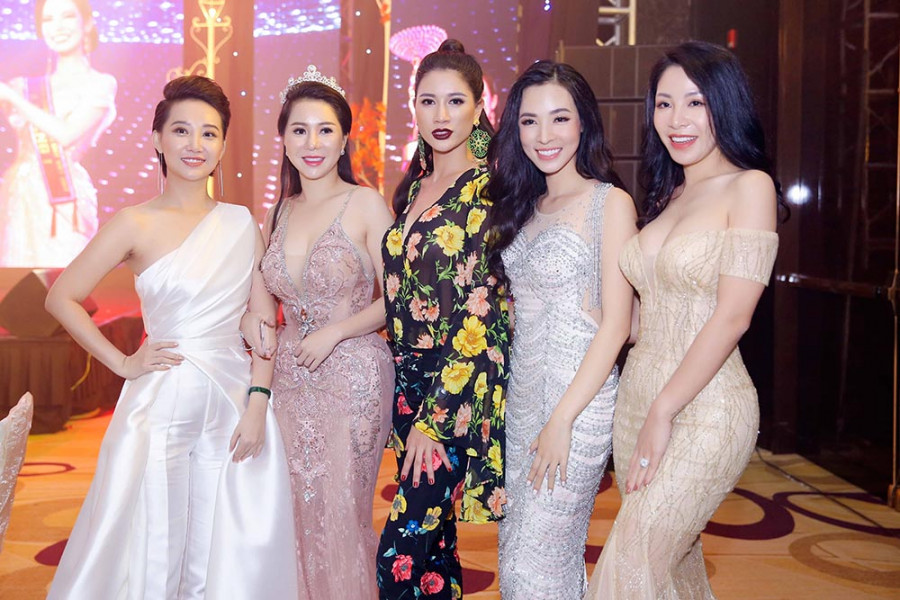 Đến chung vui cùng Nguyễn Thị Nhung có nhiều người đẹp  được vinh danh trong cuộc thi 