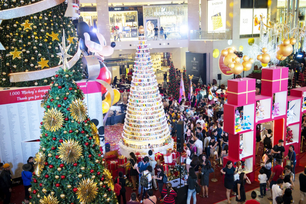 Cây thông Noel ở Kuala Lumpur, Malaysia.