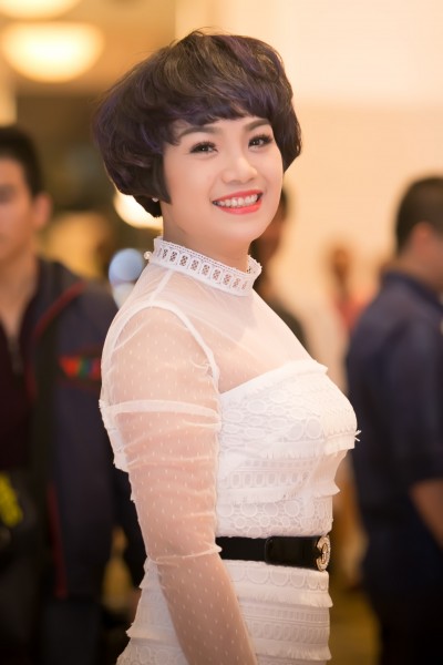 Ca sĩ Ngọc Khuê