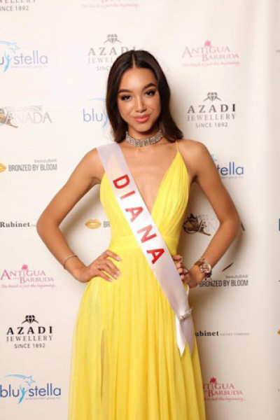 Chung kết Miss Universe Canada 2017 (Hoa hậu Hoàn vũ Canada) được tổ chức vào 7/10 tại thành phố Toronto. 