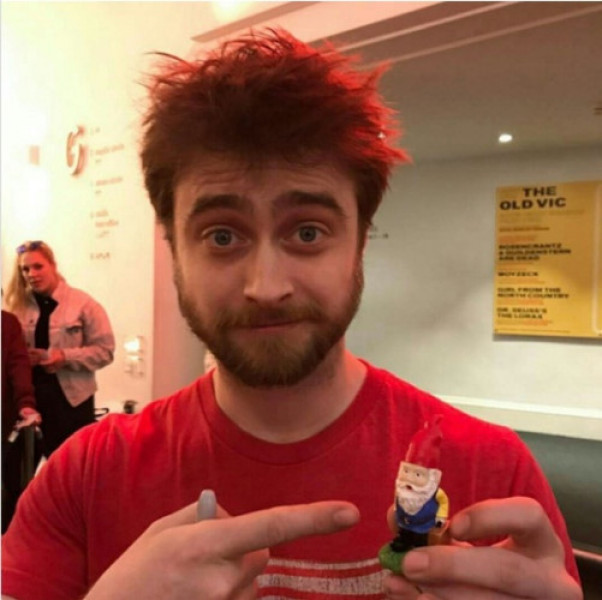 Daniel Radcliffe - ngôi sao của Harry Potter tiết lộ, cậu từng mắc chứng dyspraxia - một loại bệnh thần kinh thông thường gây khó khăn trong việc thực hiện những hành động liên tiếp. Căn bệnh này khiến cậu phải rất nhọc nhằn ngay cả khi làm những công việc cơ bản nhất.