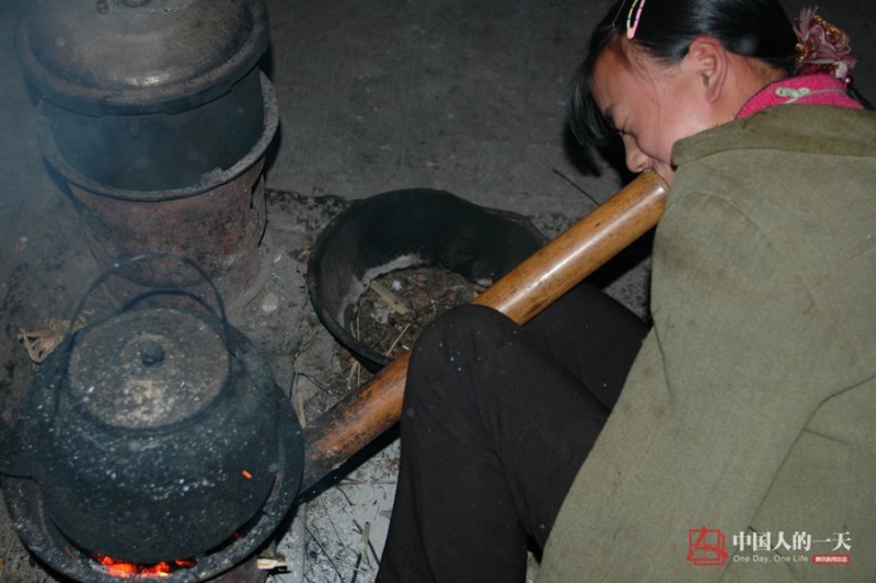 Việc nấu cơm cũng không có gì khó khăn đối với Xiang.