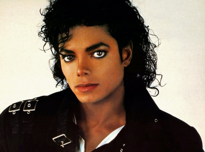 Michael Jackson đã bị mất ngủ trầm trọng. 