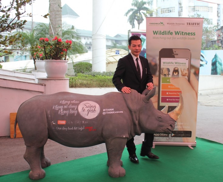 Doanh nhân, diễn viên Trần Bảo Sơn - Đại sứ thiện chí của chiến dịch chống buôn bán sừng tê giác trong năm 2016-2017 - đã kêu gọi mọi người chung tay gìn giữ sự đa dạng sinh học cho các thế hệ mai sau.