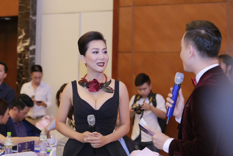 MC Kỳ Duyên cho biết, chị được bạn bè giới thiệu Hoa hậu Biển Việt Nam toàn cầu là cuộc thi uy tín nên có mặt để cổ vũ và  muốn đồng hành với cuộc thi.