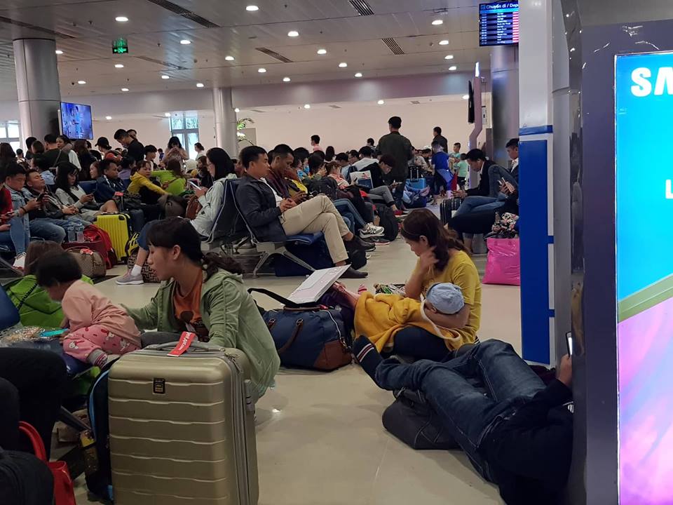 Từ 24 đến 28 tháng Chạp là những ngày cao điểm nhất của sân bay Tân Sơn Nhất