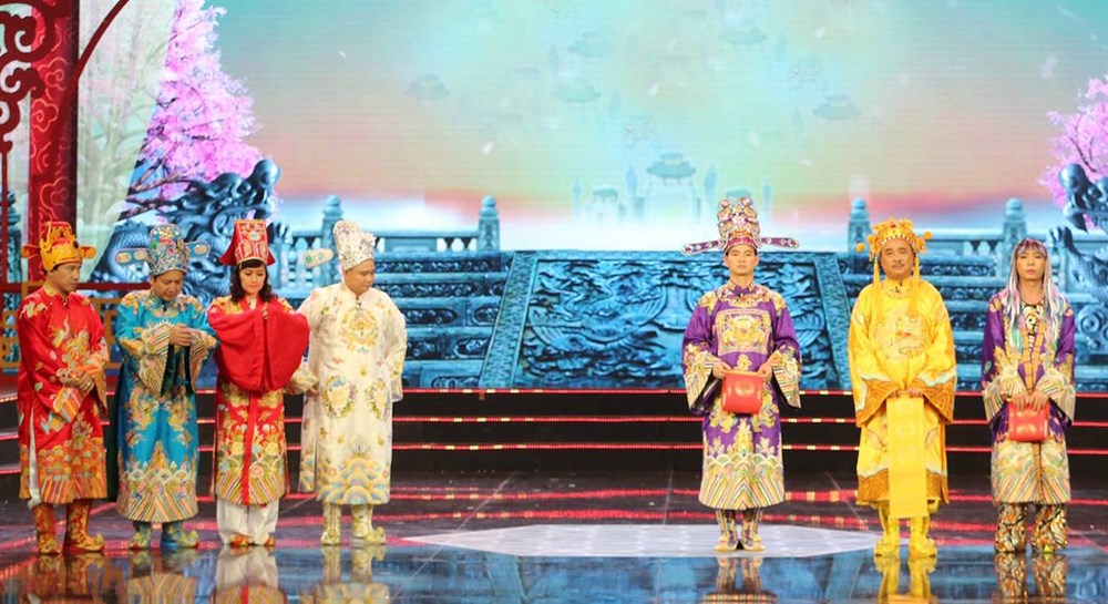 Nghệ sỹ Quốc Khánh tiếp tục vào vai Ngọc Hoàng, chủ trì buổi chầu cuối năm.
