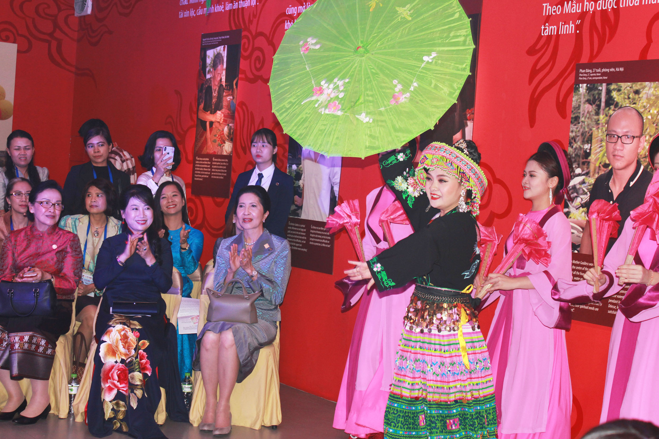 “Thực hành tín ngưỡng thờ Mẫu Tam phủ của người Việt” đã được UNESCO công nhận là Di sản văn hóa phi vật thể đại diện của nhân loại.