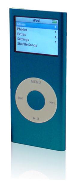 iPod Nano 2005: được giới thiệu như một sự thay thế của iPod Mini, dòng iPod Nano cung cấp không gian lưu trữ nhiều hơn và có thiết kế mỏng hơn.