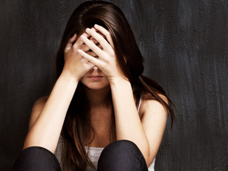 Trầm cảm: Thiếu canxi có thể ảnh hưởng tới sức khỏe tinh thần. Lượng canxi thấp cũng có liên quan tới trầm cảm và suy nghĩ lo âu.