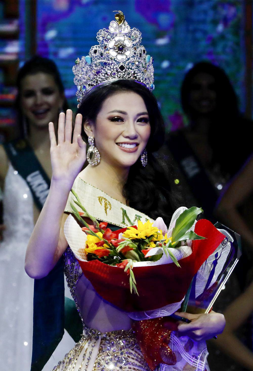 Vị trí thứ 5 trong Top 10 thuộc về Việt Nam là một bước tiến vượt bậc của nhan sắc Việt. 2 gương mặt mang lại thành công lớn là Nguyễn Phương Khánh với vương miện Hoa hậu Trái đất - Miss Earth 2018