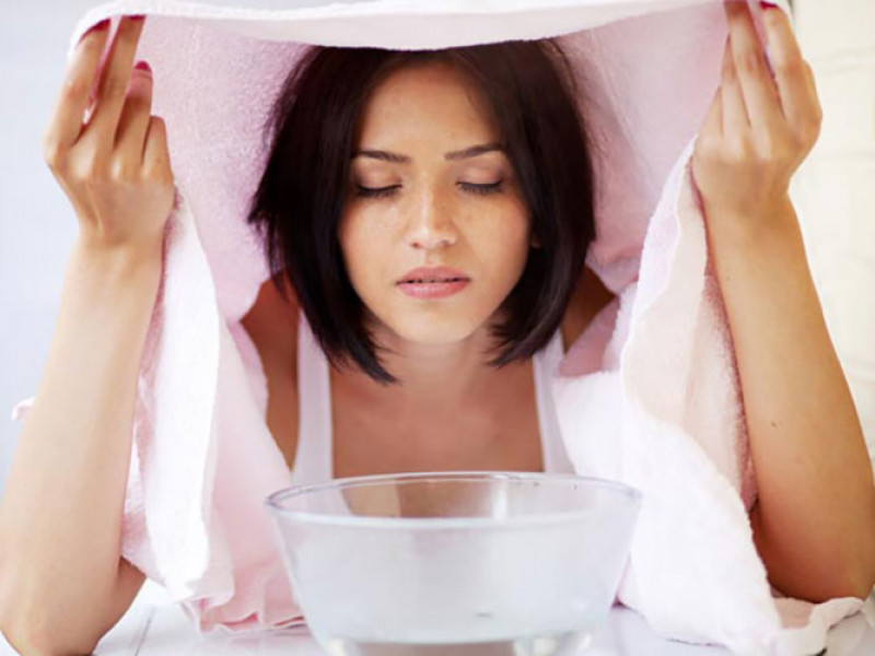 Trị liệu bằng hương thơm: Phương pháp trị liệu bằng hương thơm được gợi ý có thể chữa khỏi chứng nhức đầu và căng thẳng, bằng cách đốt dầu thơm hoặc nến thơm. Bạn cũng có thể đặt một cái khăn lạnh có hương liệu mắt và nằm thư giãn.