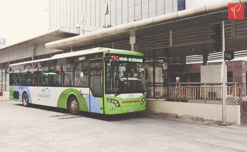 Chính thức đi vào hoạt động từ tháng 31/12/2016, sau gần 4 tháng triển khai, tuyến buýt nhanh BRT chạy từ bến Kim Mã đến bến Yên Nghĩa và ngược lại nhận được nhiều phản hồi tích cực và sự ủng hộ của người dân Hà Nội