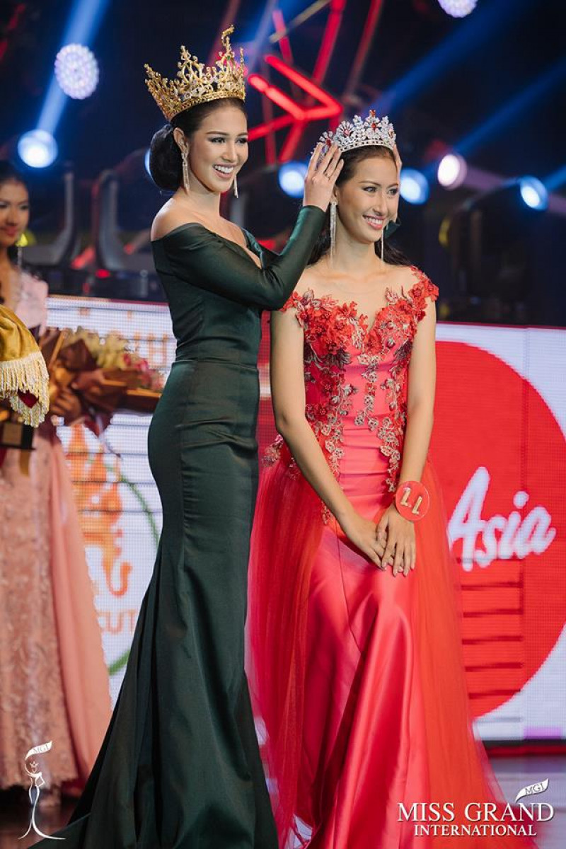 Trong lễ đăng quang, đích thân đương kim Hoa hậu Hòa bình Quốc tế Ariska Putri Pertiwi (người Indonesia) đã đến Campuchia và trao vương miện cho người đẹp Khloem Srey Ke.

