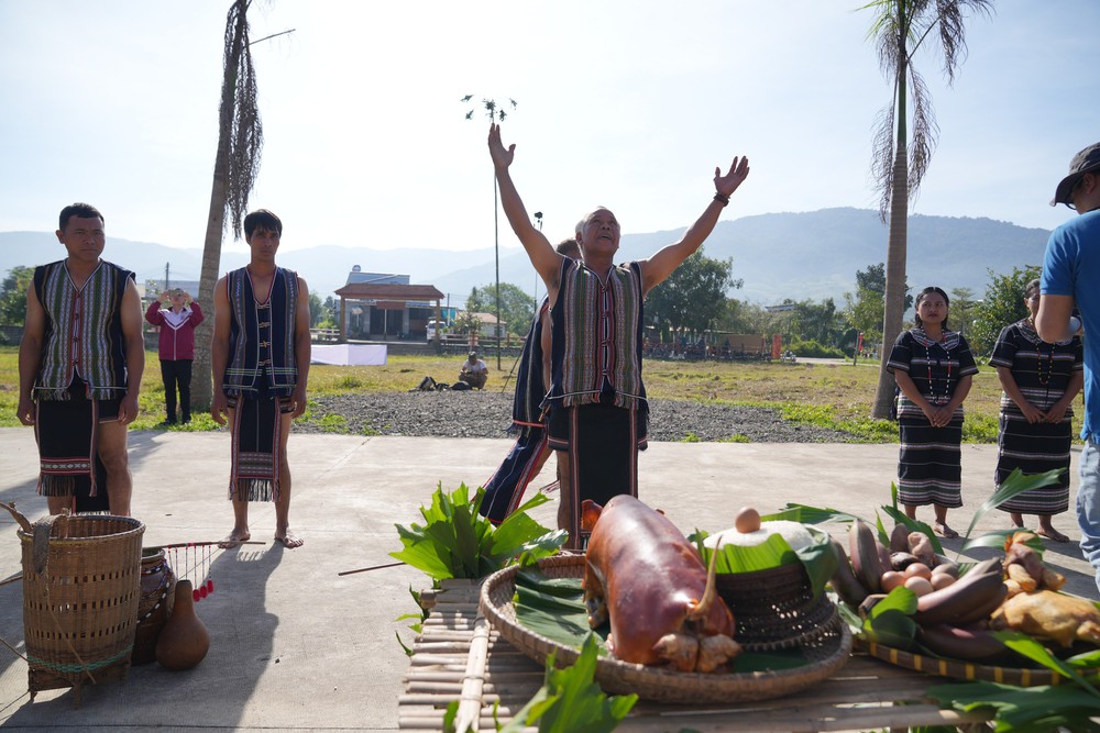 Lễ cúng bến nước của người M’Nông hồi sinh giữa đại ngàn Đam Rông- Ảnh 6.
