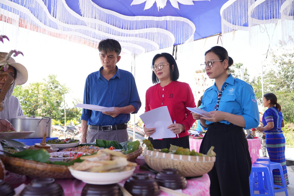 Lễ cúng bến nước của người M’Nông hồi sinh giữa đại ngàn Đam Rông- Ảnh 23.