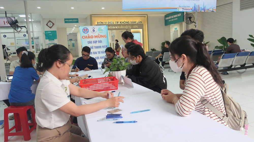 CÙNG CHUẨN BỊ HÀNH TRANG SỨC KHỎE TRƯỚC NGÀY CHUNG ĐÔI - Ảnh 7.
