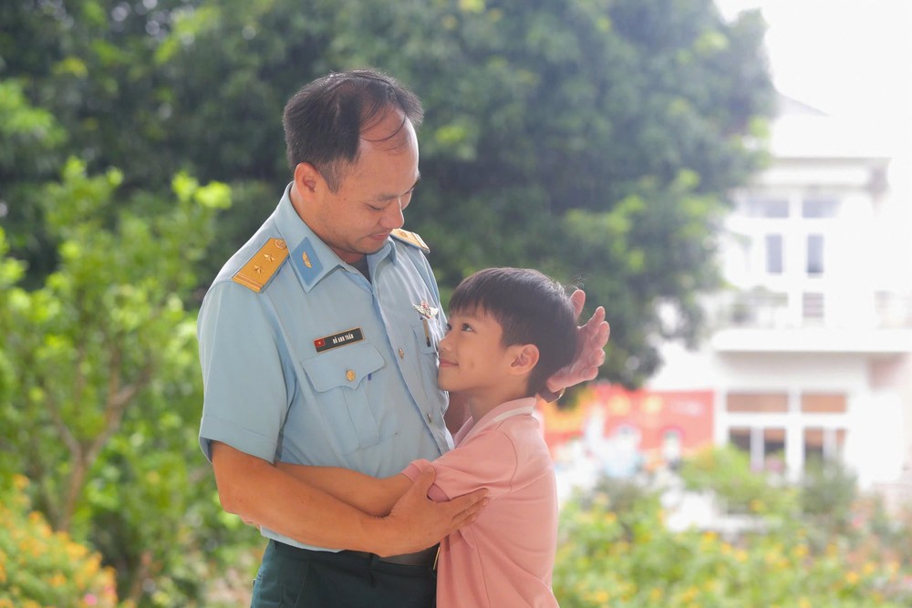 Vợ chồng quân nhân: Lan tỏa những giá trị tích cực để xây dựng môi trường mạng xã hội lành mạnh- Ảnh 6.