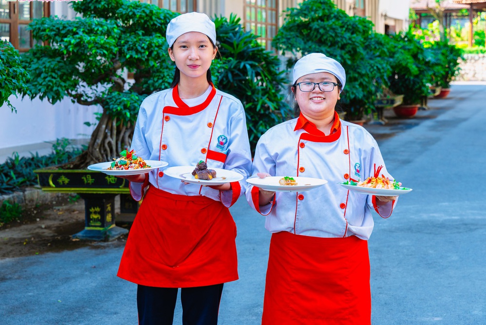 "Đừng chê học nghề" - Bài cuối: Cần xác định lại tầm quan trọng của học nghề- Ảnh 2.