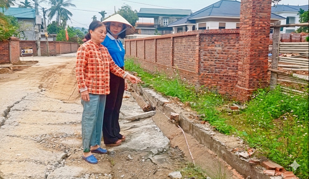 Những người phụ nữ tiên phong hiến đất mở đường, dựng xây quê hương- Ảnh 2. Những người phụ nữ tiên phong hiến đất mở đường, dựng xây quê hương- Ảnh 2.
