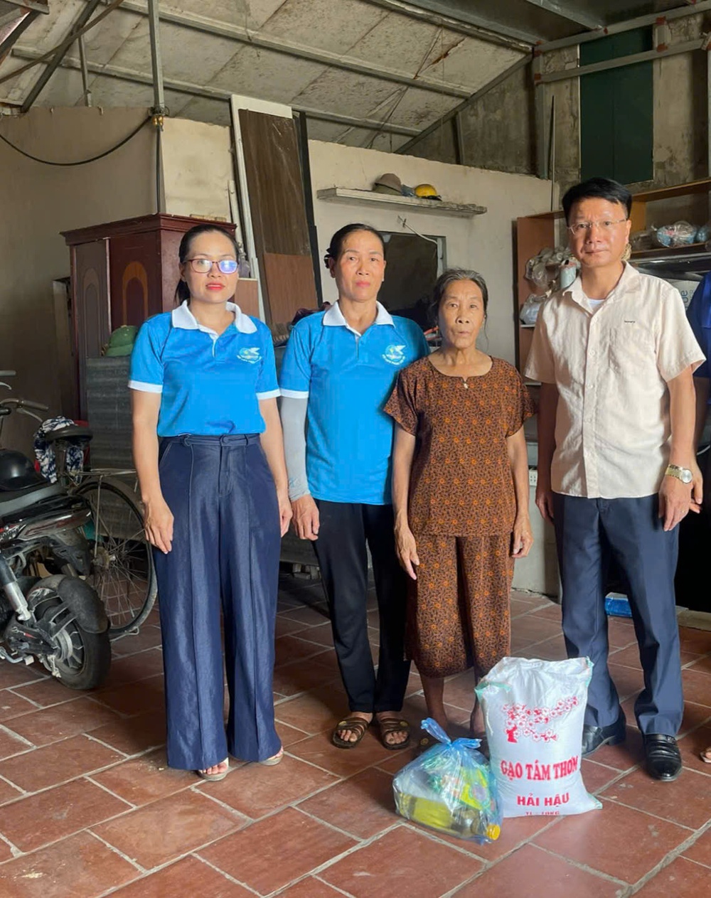 Trao yêu thương, vun đắp điểm tựa cho phụ nữ đơn thân cao tuổi - Ảnh 9.